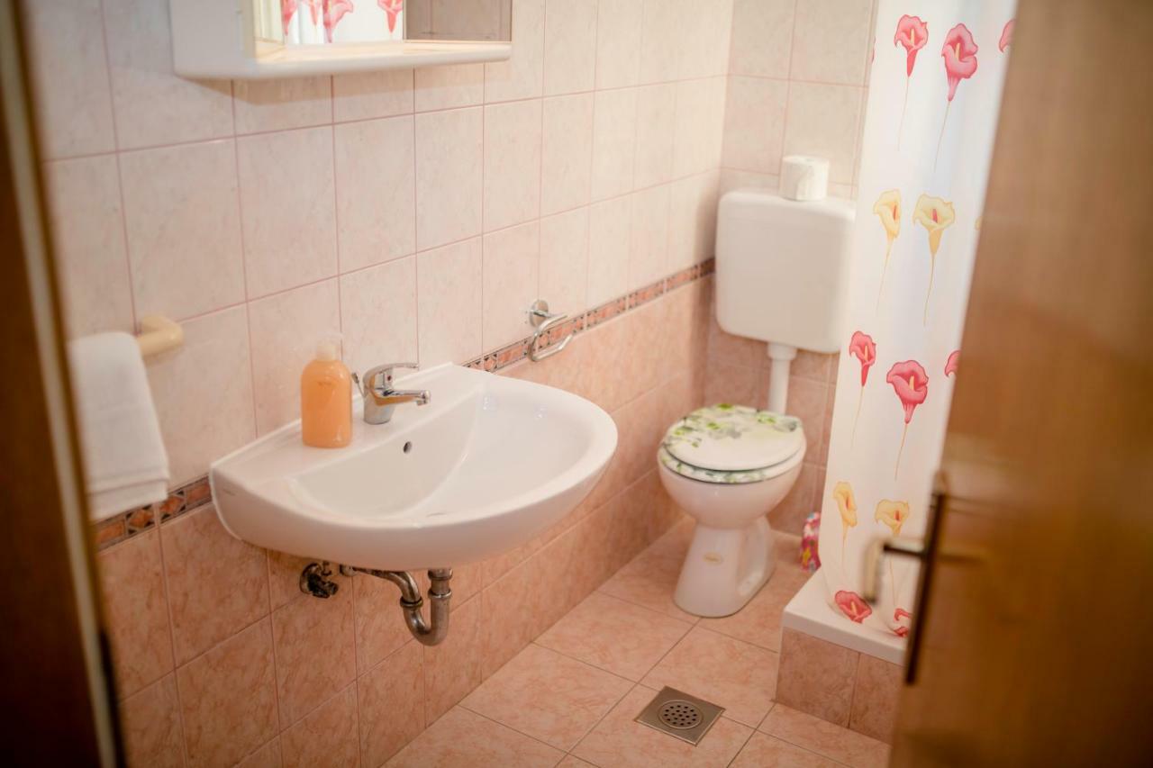 Kuca Leonora Apartament Banjol
