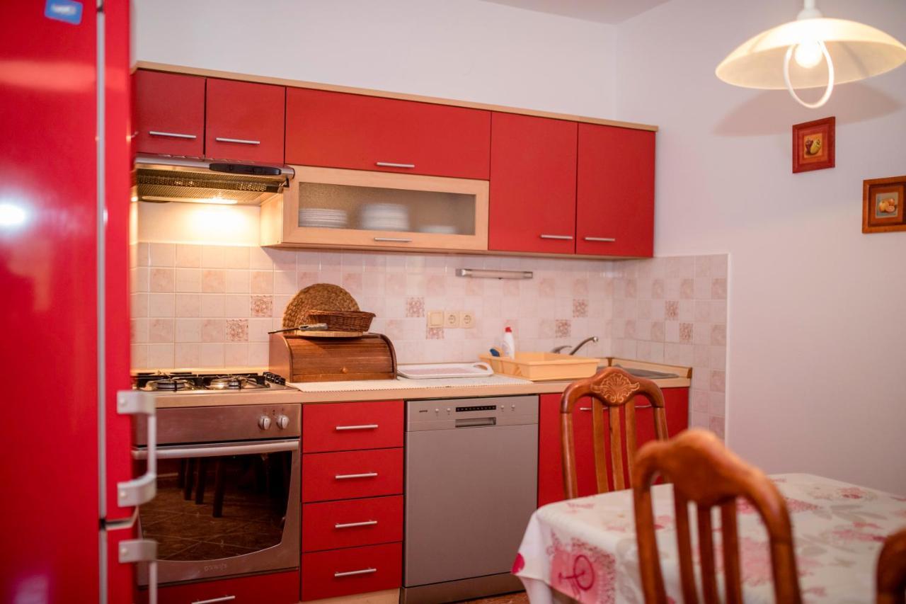 Apartment Kuca Leonora Banjol