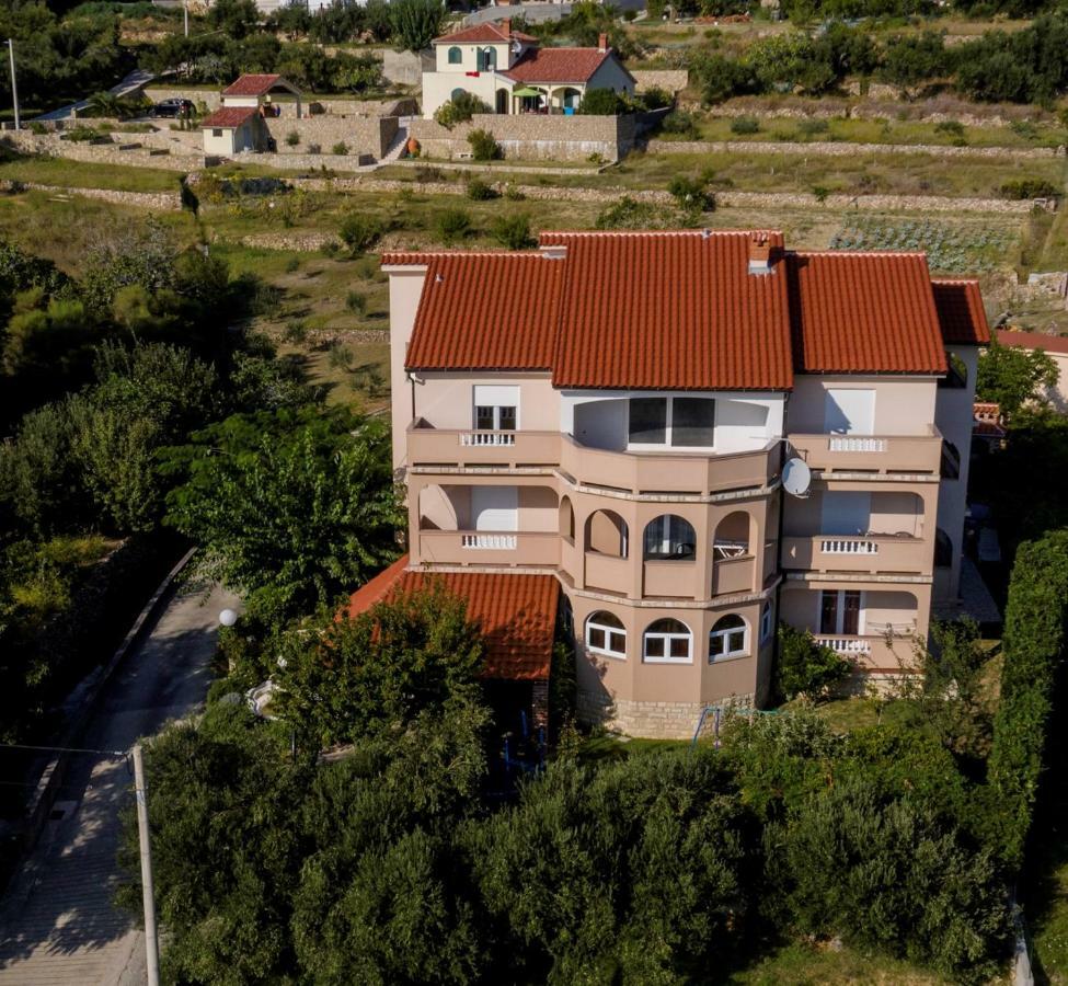 Kuca Leonora Apartment
