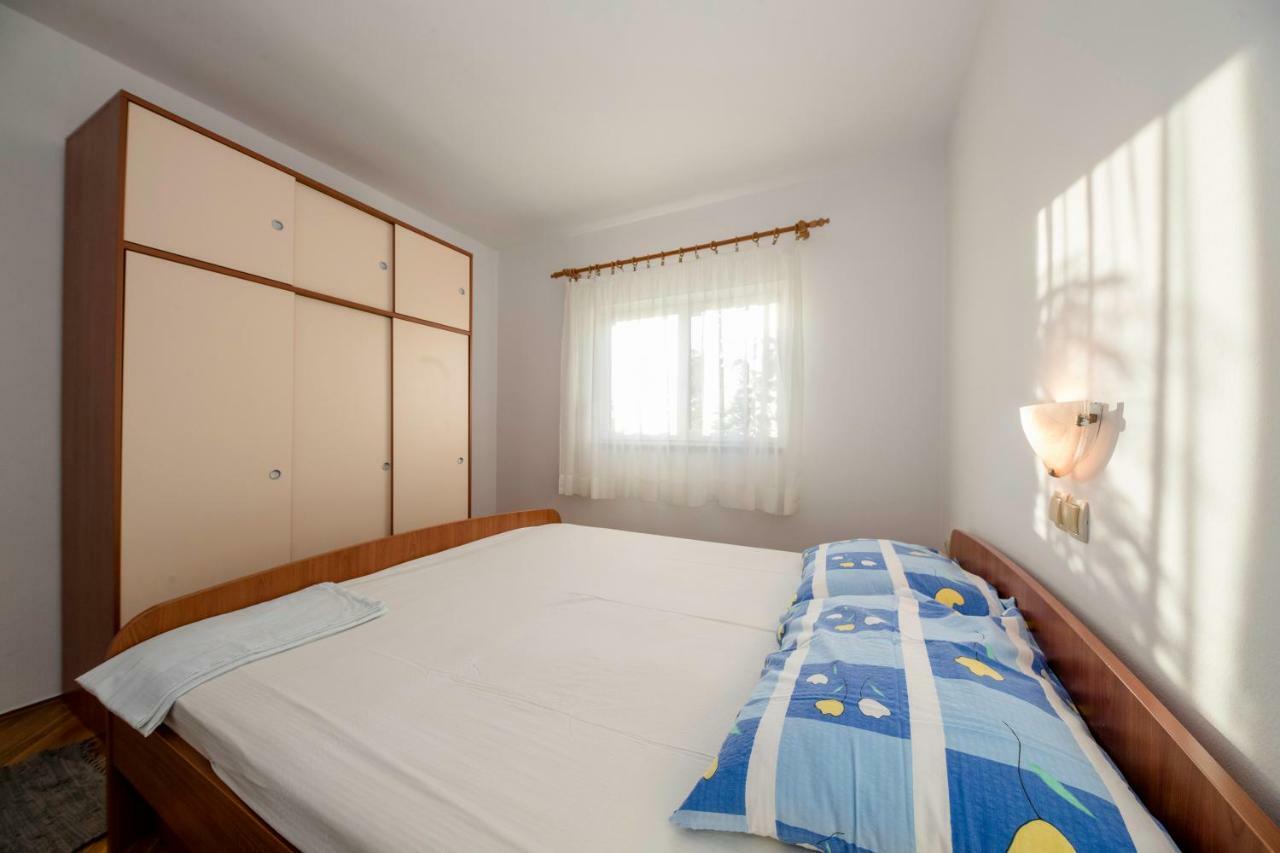 Kuca Leonora Apartment *