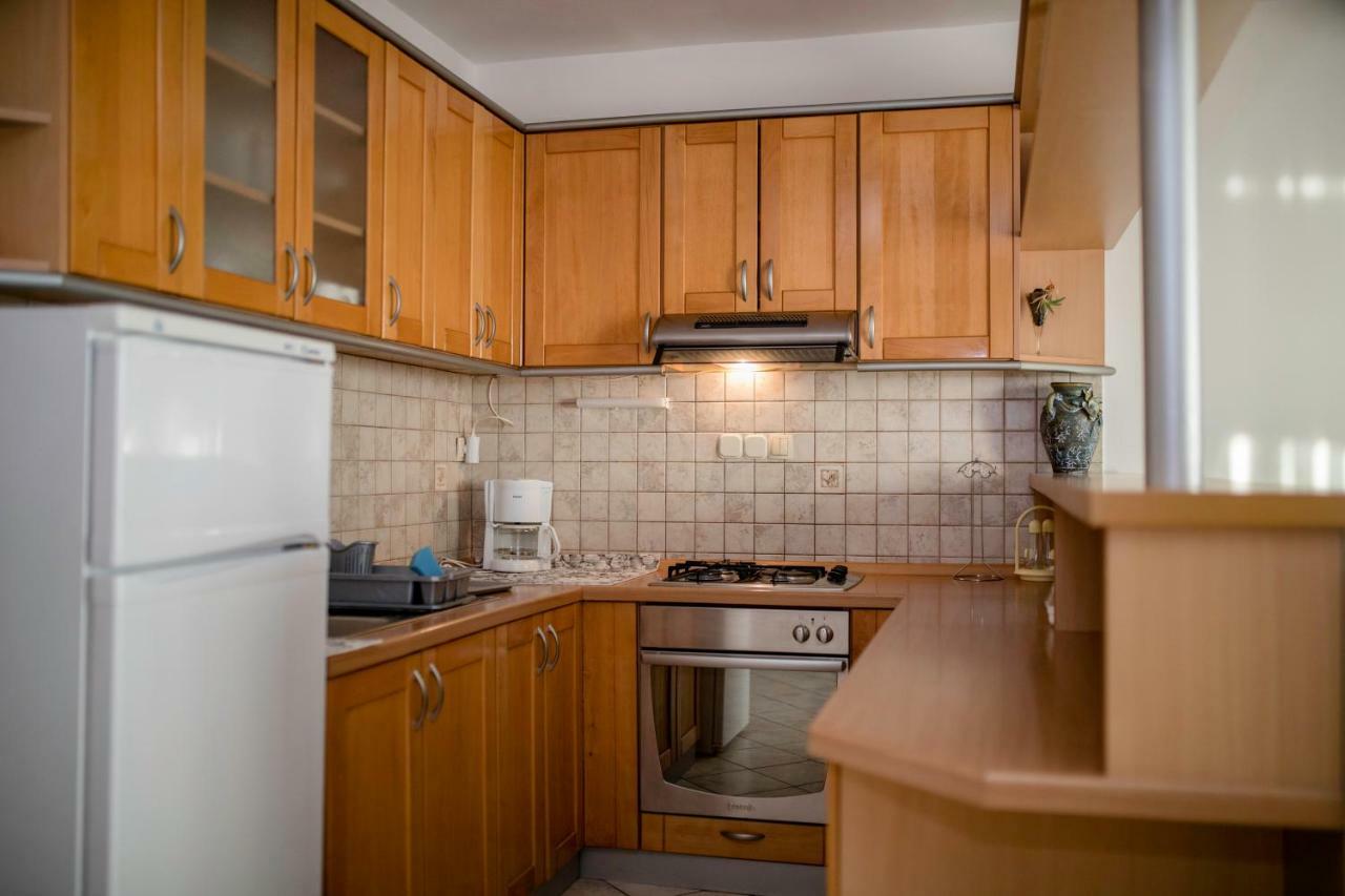 Kuca Leonora Apartment Banjol