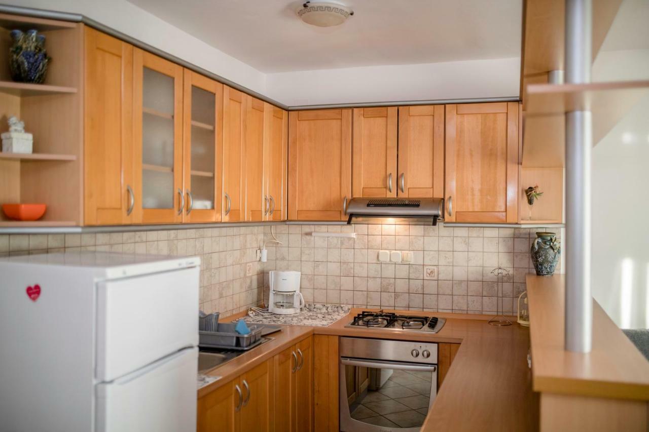 Apartment Kuca Leonora